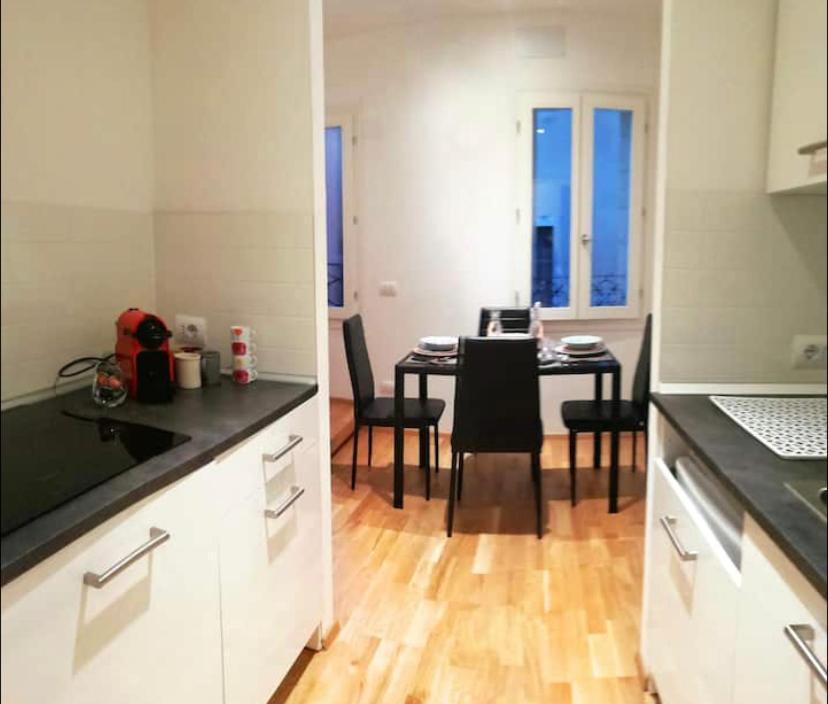 Dada Apartment