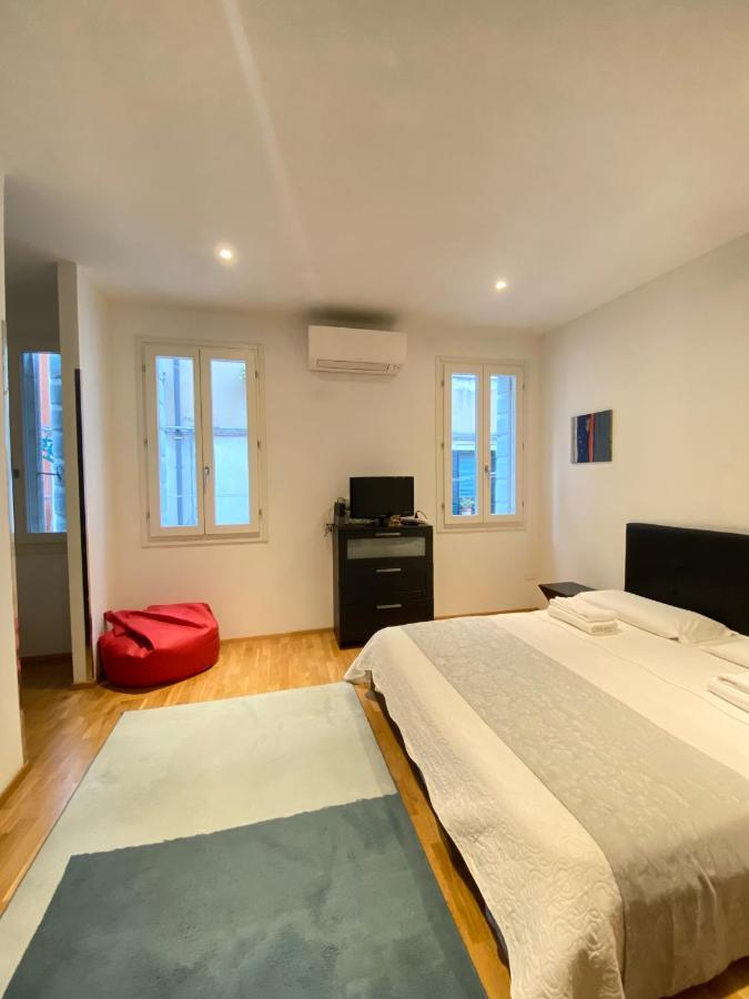 Dada Apartment *